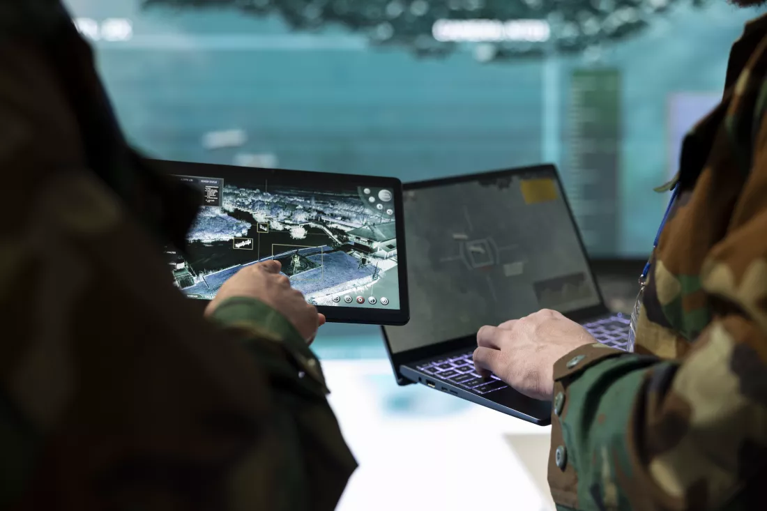 Sieć łączności i centrala dowodzeniav